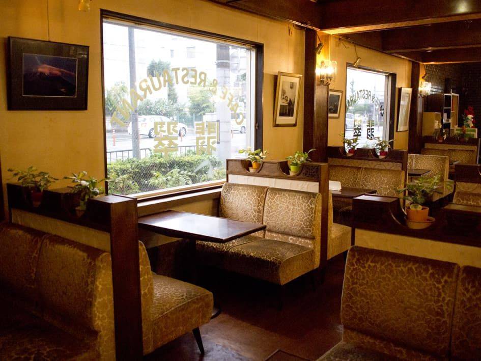 喫茶店のオムライス