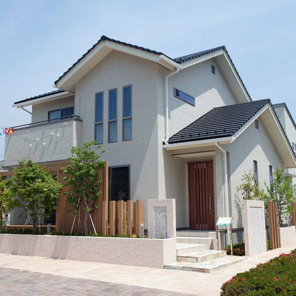 家に住む