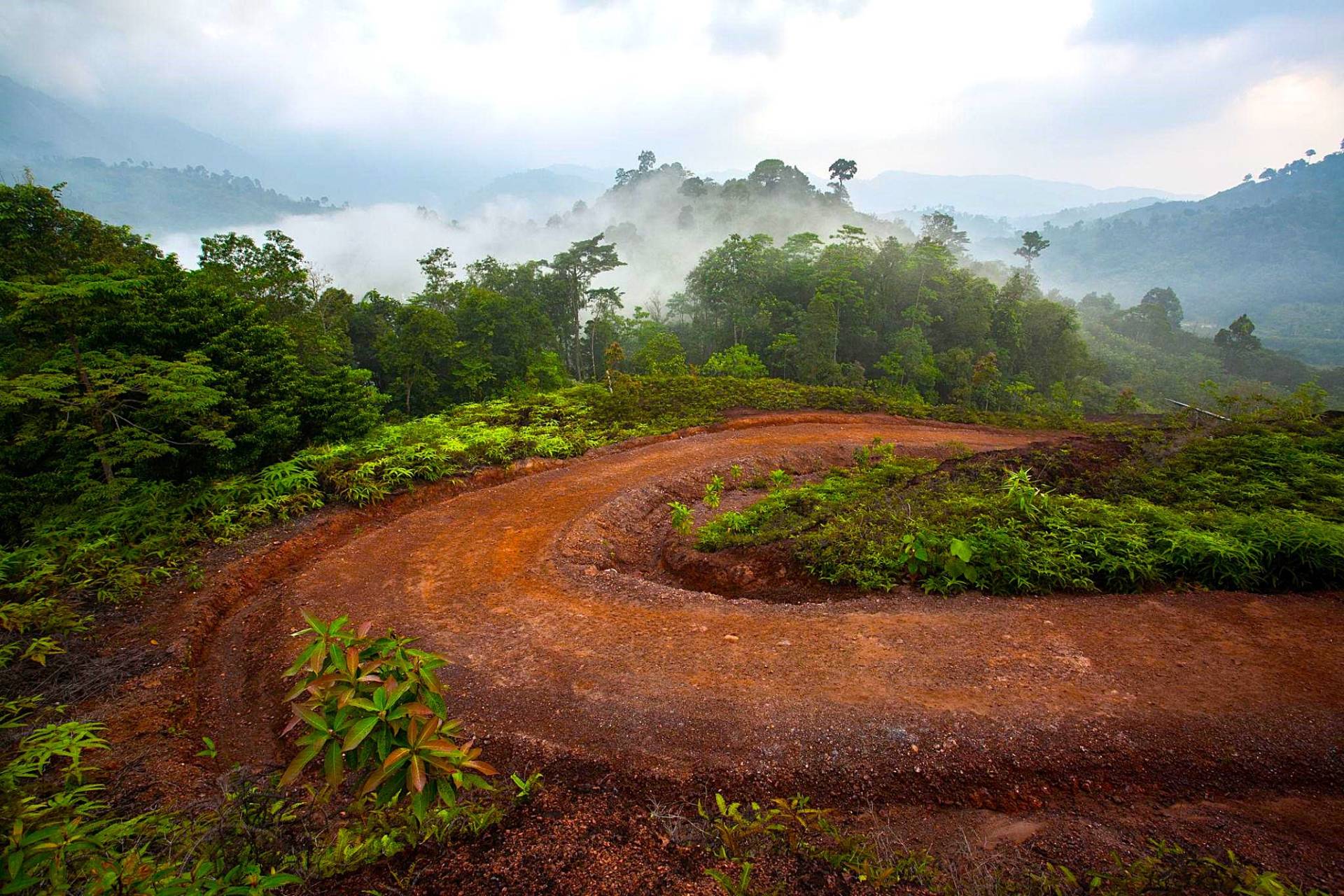 第二章　白骨の日本街道